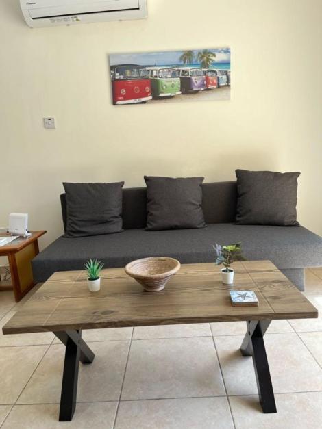 The Holiday Flat, Gateway To Desired Experiences Pégeia Exteriör bild